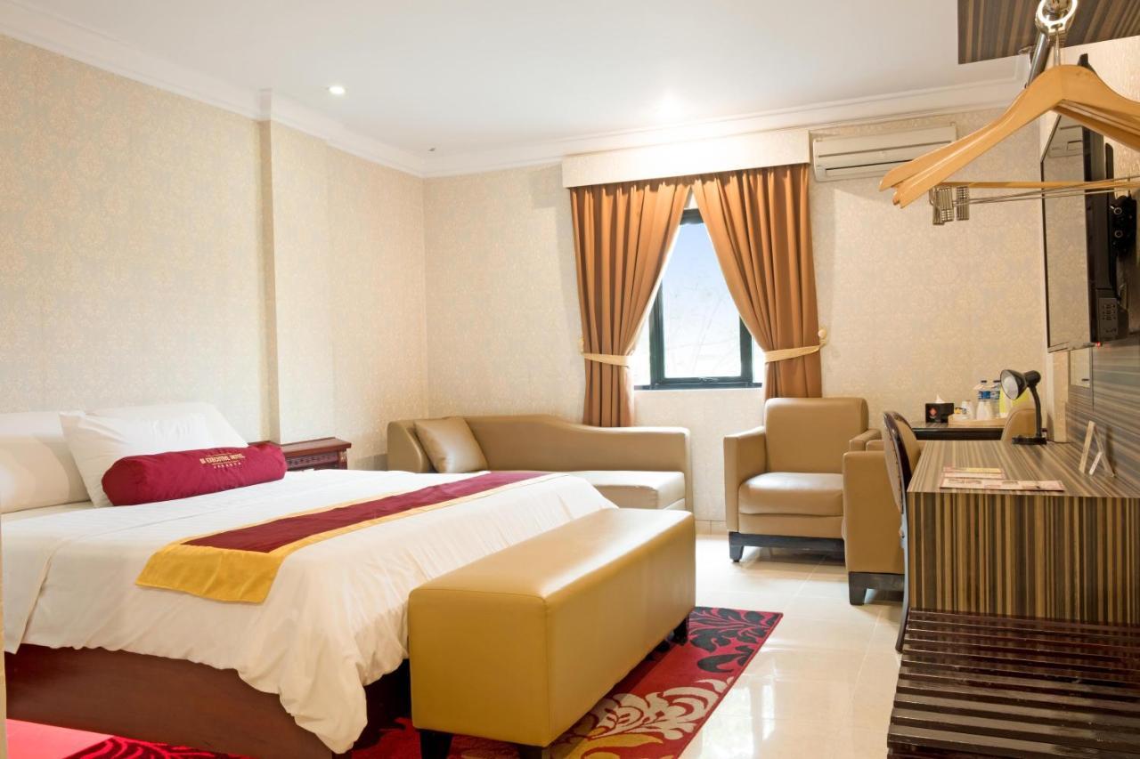 3 Putra Bi Executive Hotel Jakarta Exterior foto